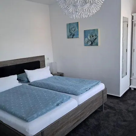 Op-england-i-mit-terrasse-grossem-garten Apartament Nordstrand