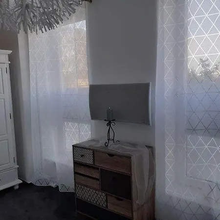 Op-england-i-mit-terrasse-grossem-garten Nordstrand